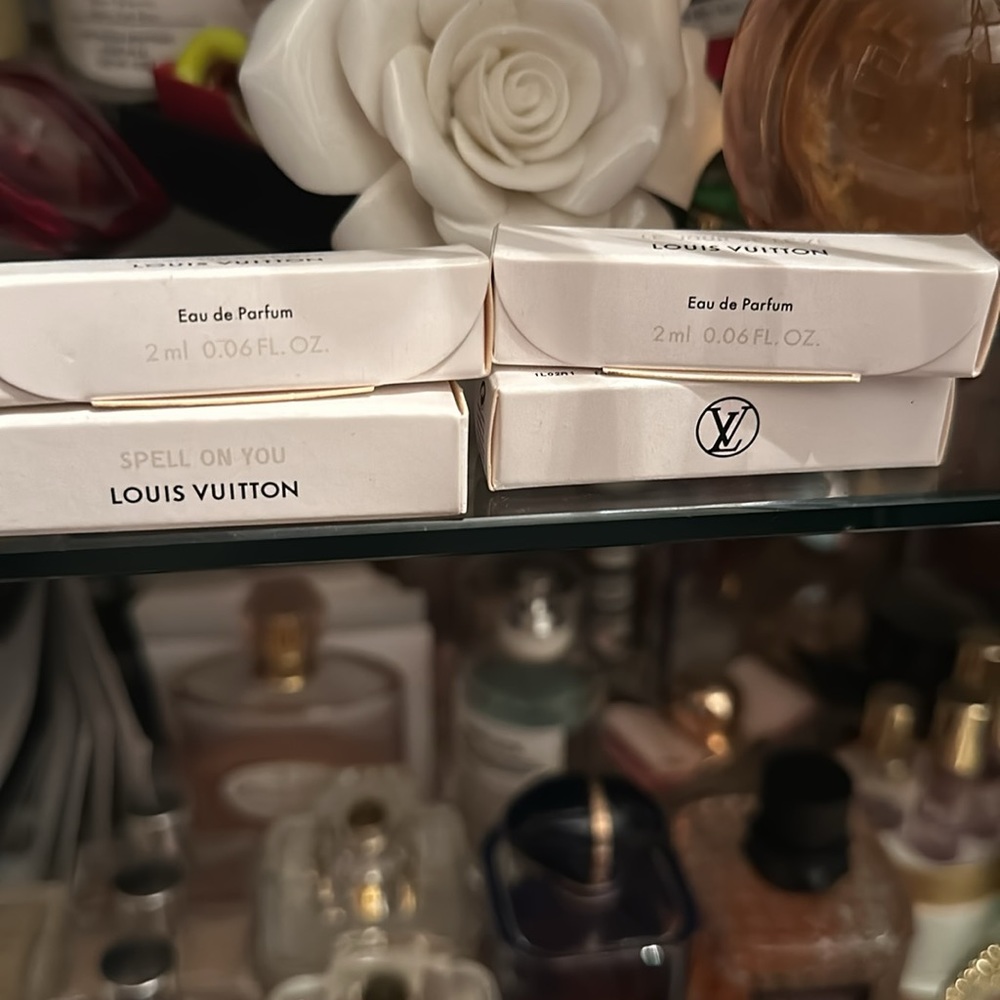 Louis Vuitton Samples - Picture 2 of 2